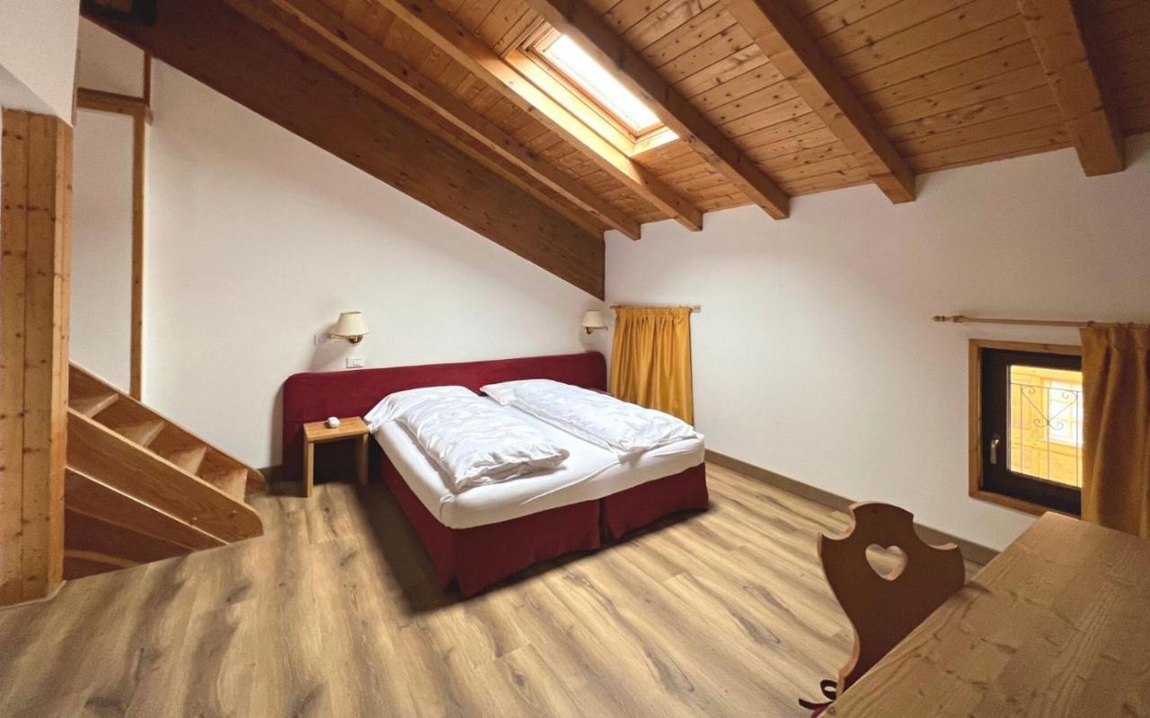Antico Albergo Stella D'Italia 폴가리아 외부 사진