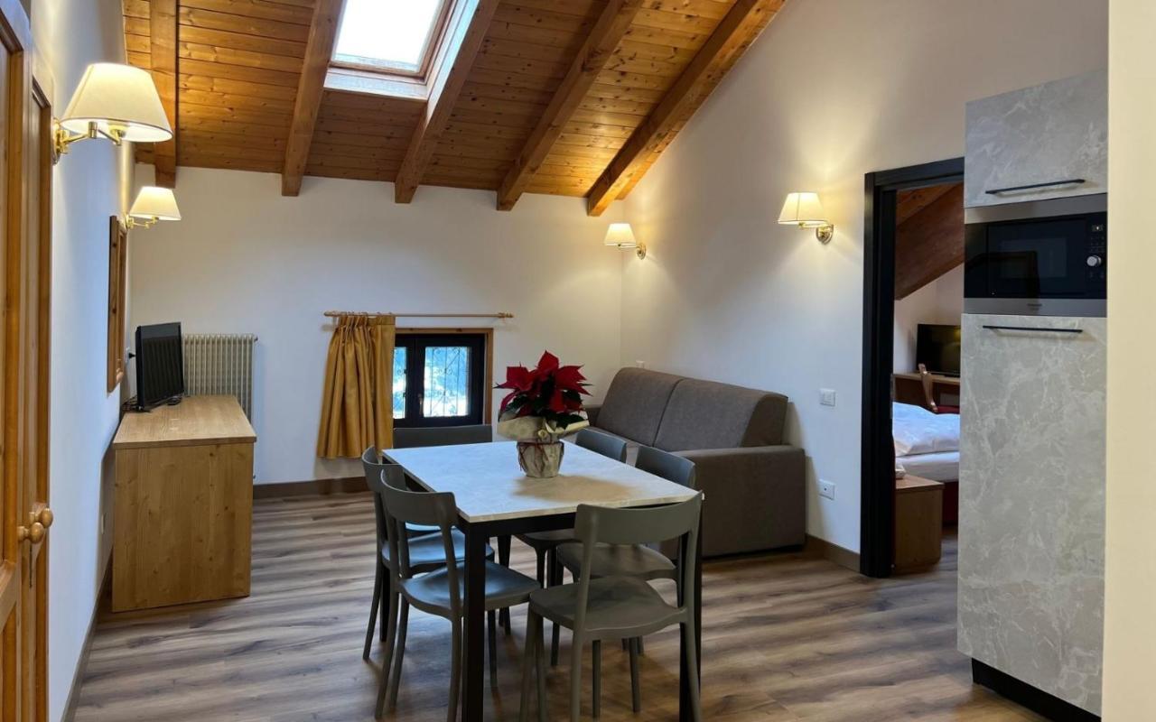 Antico Albergo Stella D'Italia 폴가리아 외부 사진